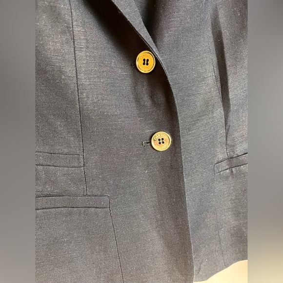 Calvin Klein navy Linen/Rayon blazer with gold buttons size 8 - Picture 4 of 5